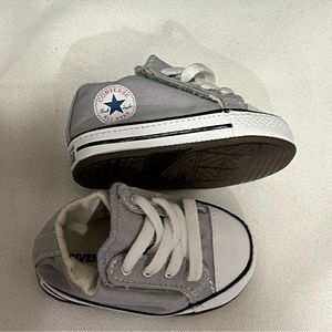 CONVERSE unisex infant light gray low top crib sneakers 2